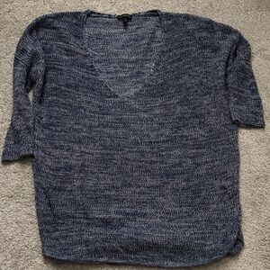 Express Women's Heathered Blue V-Neck Sweater